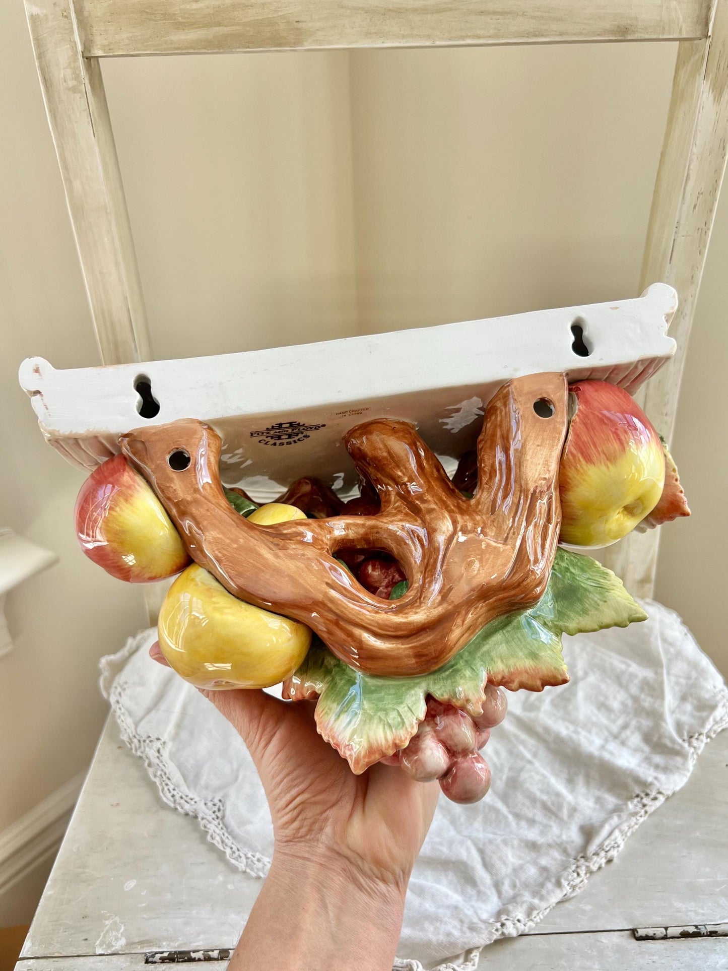 Fitz and Floyd Classics Country Gourmet Wall Shelf with Grapes, Vines and Fruit, Floating Pedestal Shelf & Plate Holder with Colorful Fruit