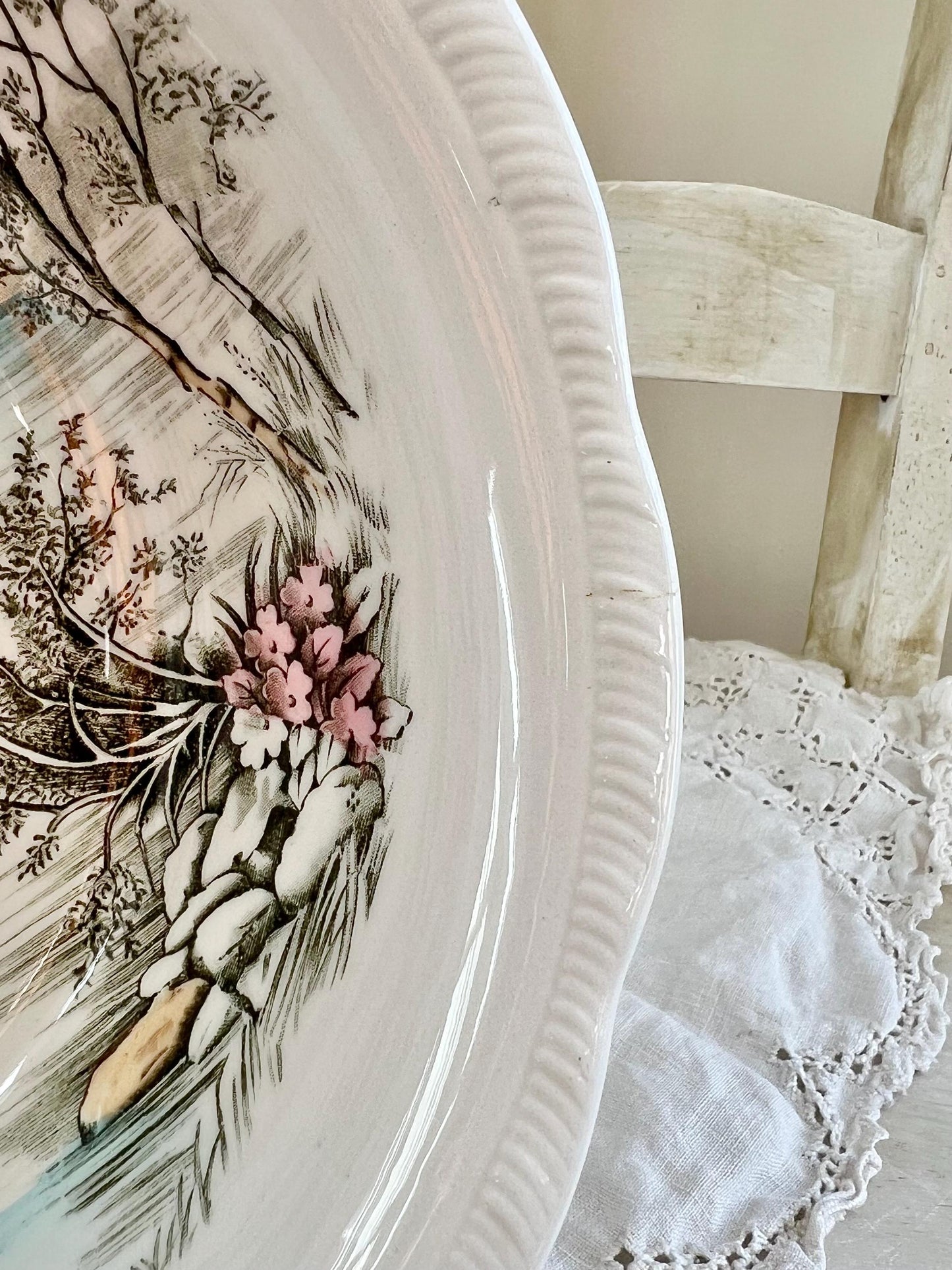 Vintage Queen's Castle Serving Bowl by Alfred Meakin, England, 8.5" Round Vegetable Bowl