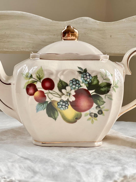 Vintage Sadler England Individual Teapot, Fruit Garland & Gold Trim, Tea for One, 12 oz.