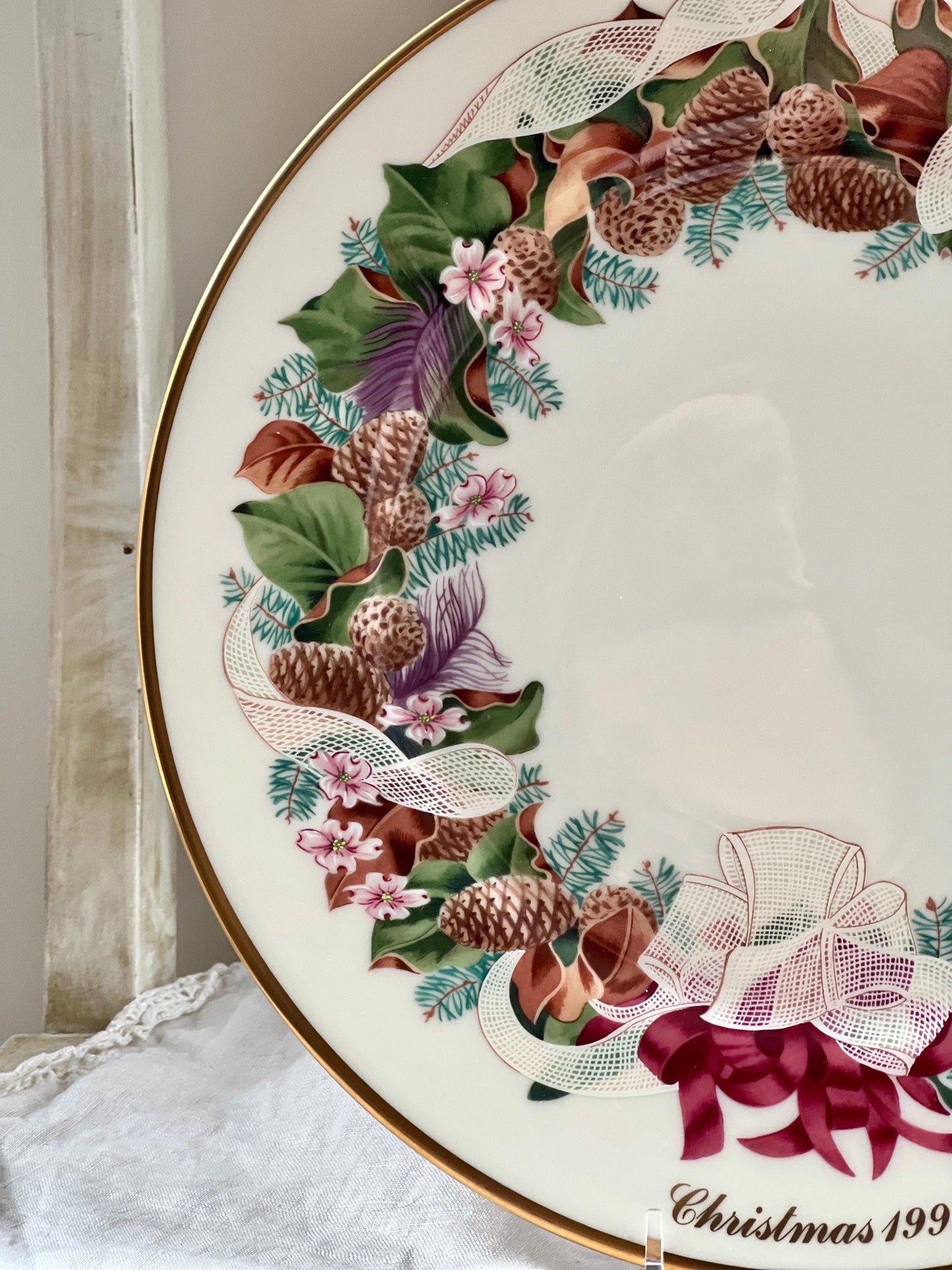 Vintage Lenox Colonial Christmas Wreath "North Carolina, The Twelfth Colony" Collector's Plate, Christmas 1992