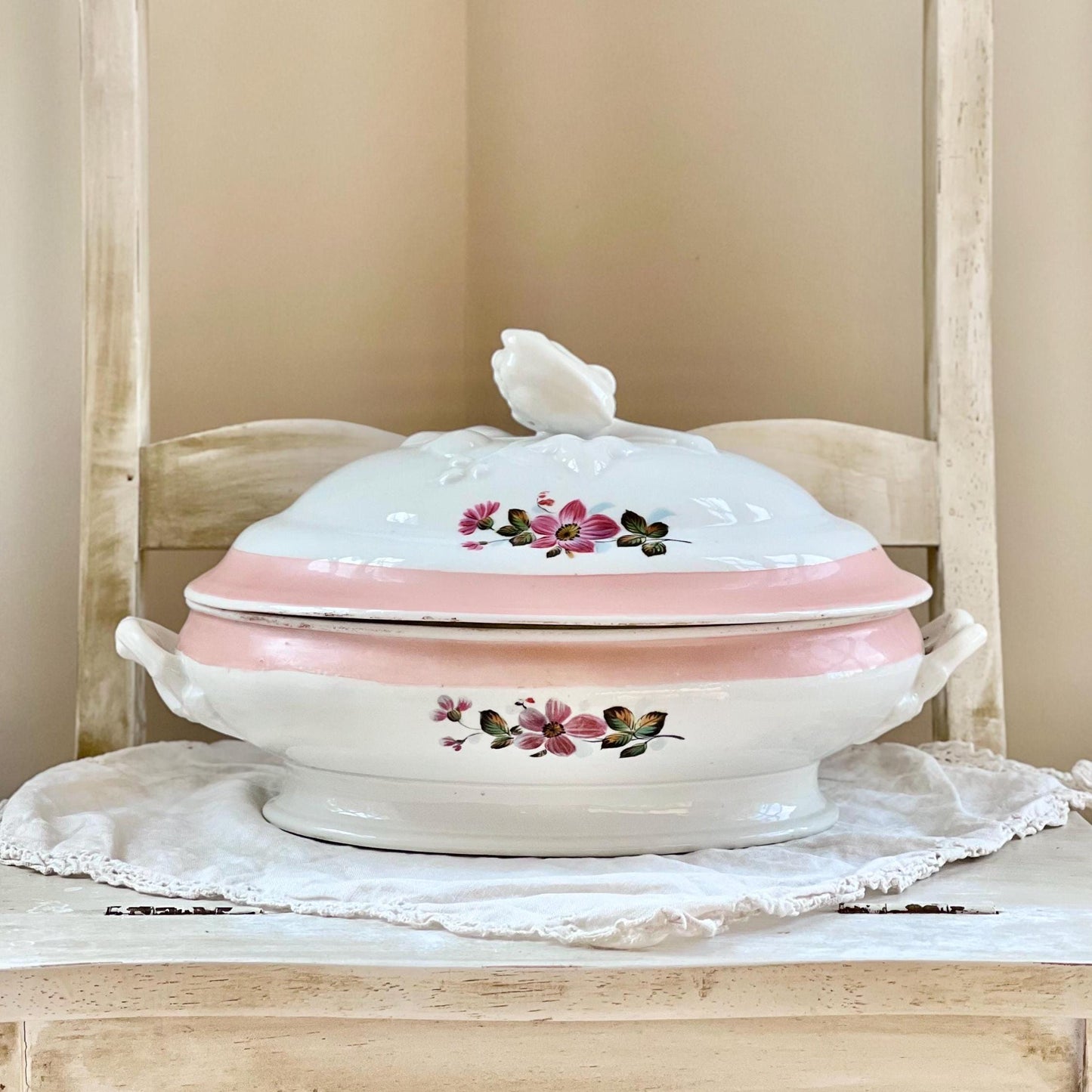 Beautiful Vintage Porcelain Covered Dish with Tulip Finial, Floral Design and Peach Pink Trim