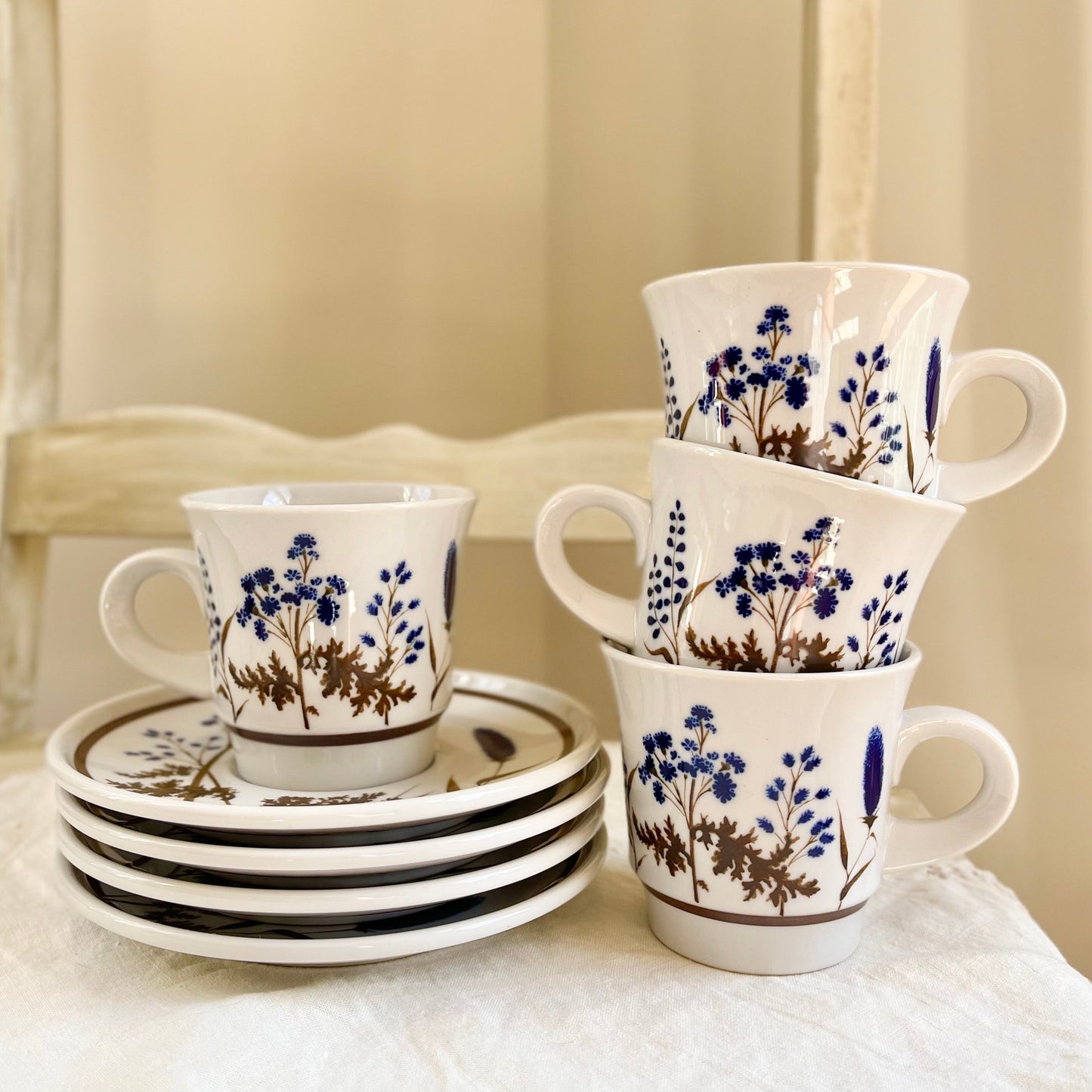 Set of 4, Vintage Winsome by Noritake Primastone, Flat Cup and Saucers, Vintage Stoneware Coffee Mugs, Vintage Stoneware Mugs & Saucers