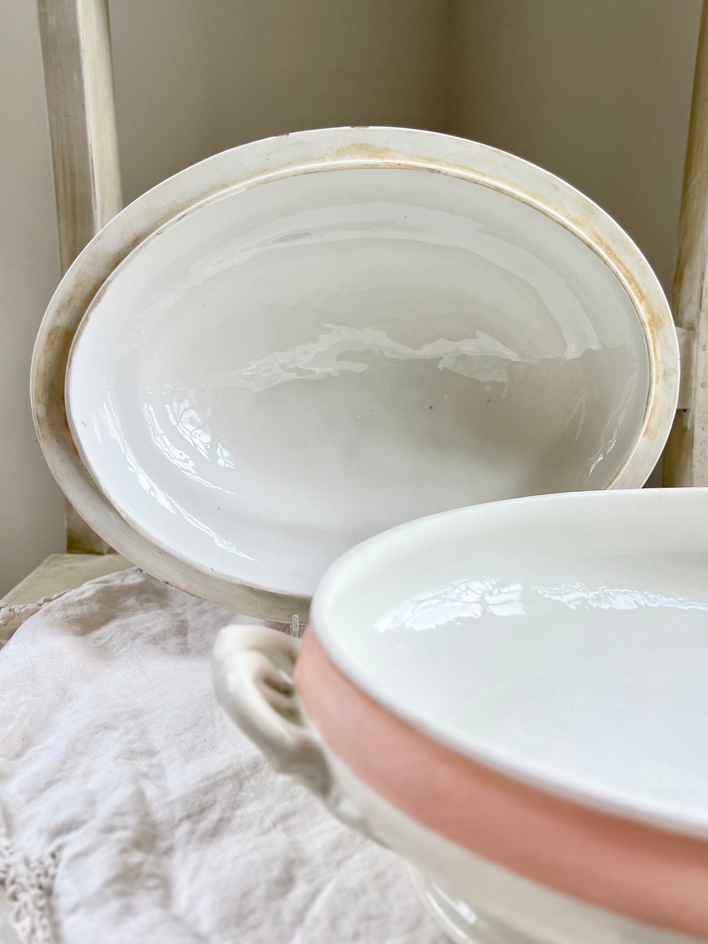 Beautiful Vintage Porcelain Covered Dish with Tulip Finial, Floral Design and Peach Pink Trim