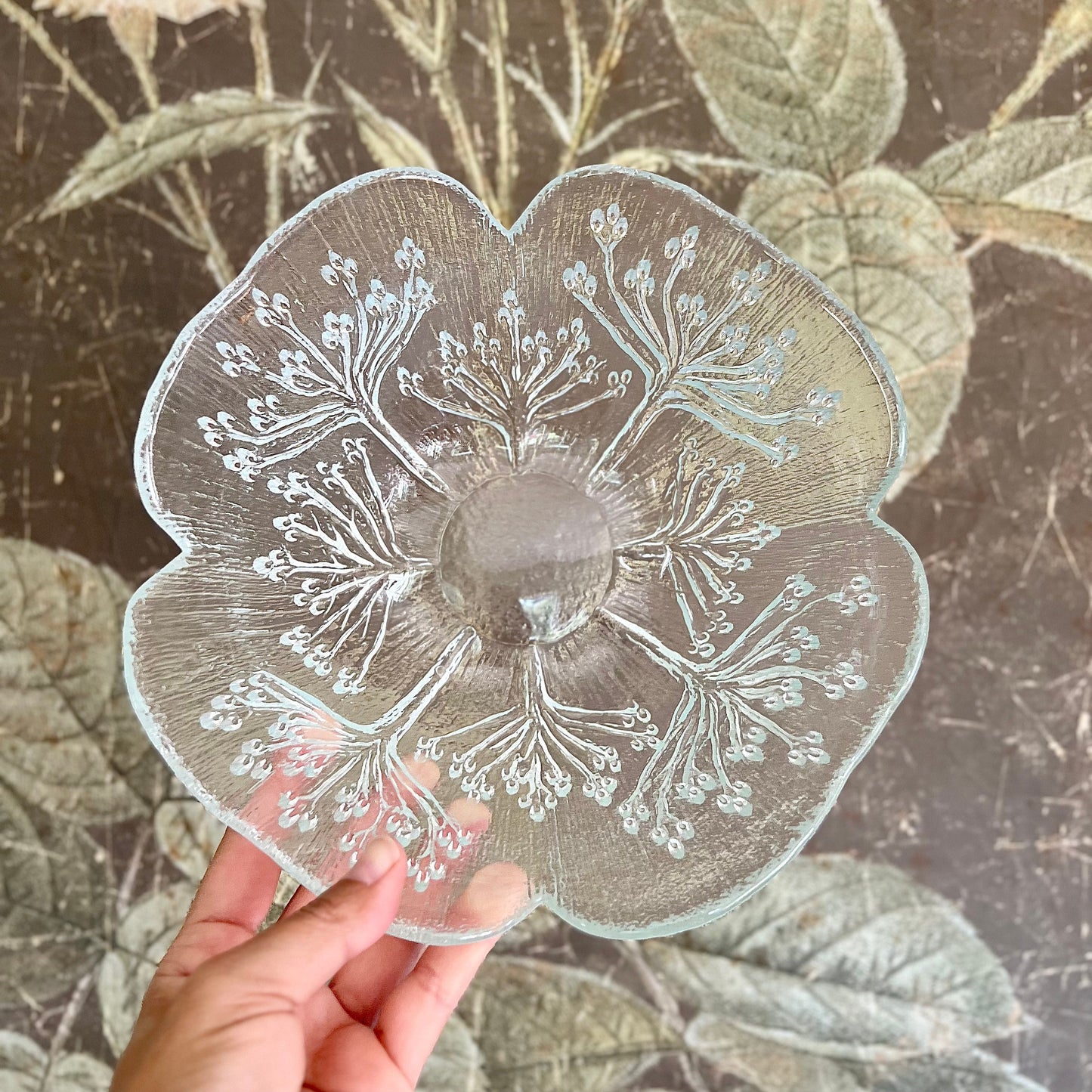 Vintage Glass Serving Bowl & (4) Individual Bowls, Koiranputki (Cow Parsley) by Pertti Kallioinen, Lasisepat Mantsala, Finland