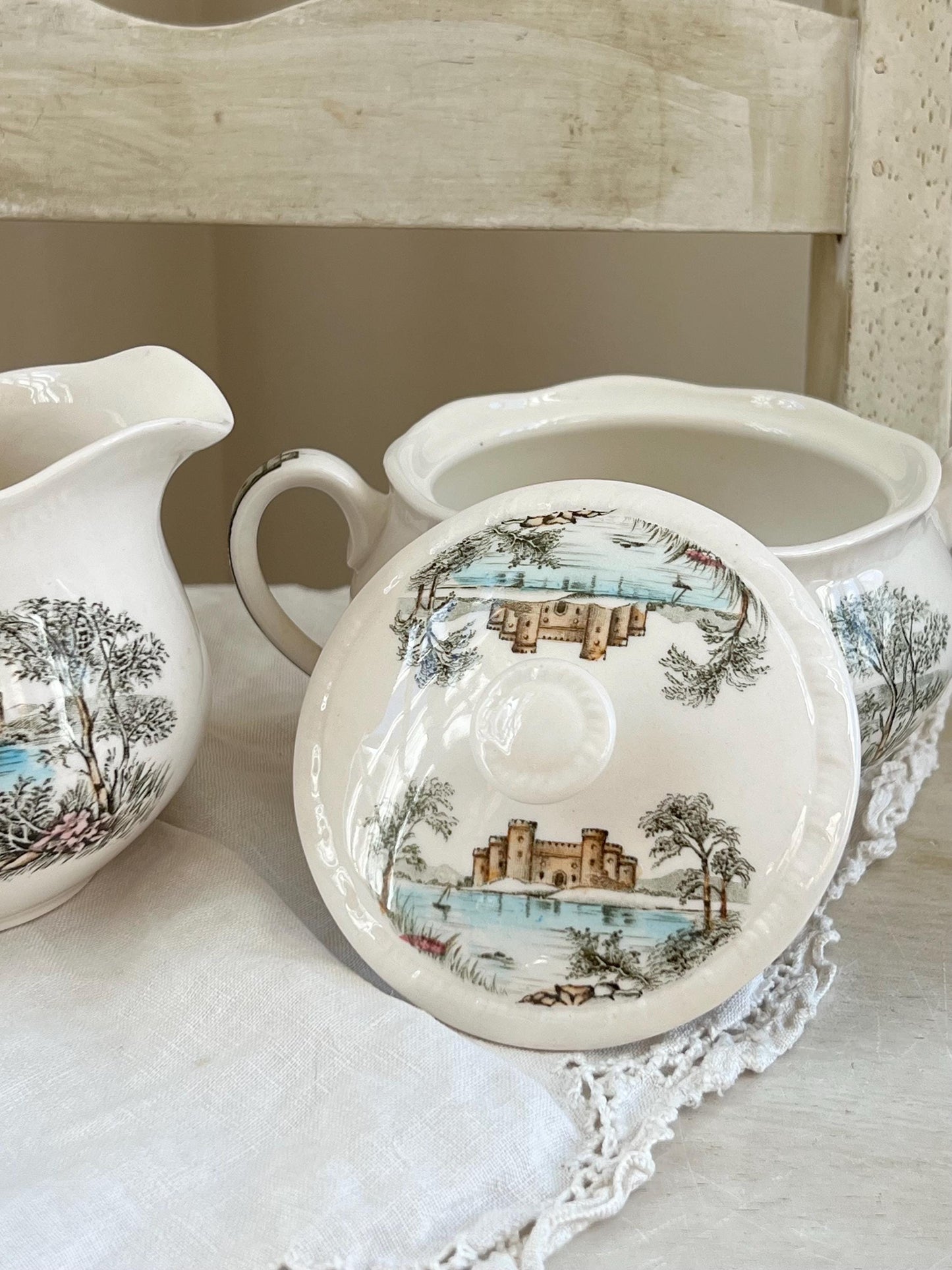 Vintage Queen's Castle Creamer & Sugar by Alfred Meakin, England
