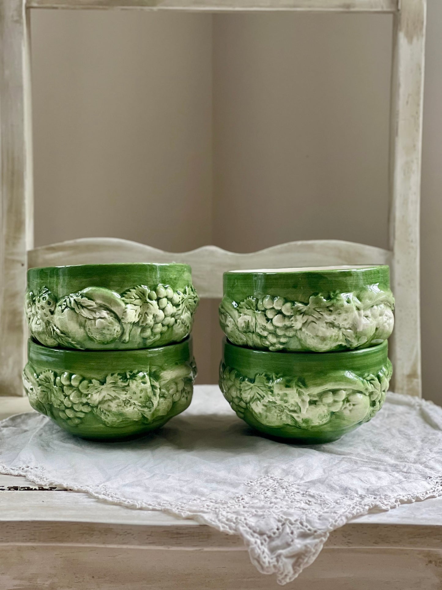 Beautiful Set (4) Casafina Fruit Relief Green Hand Painted Bowls, Portugal