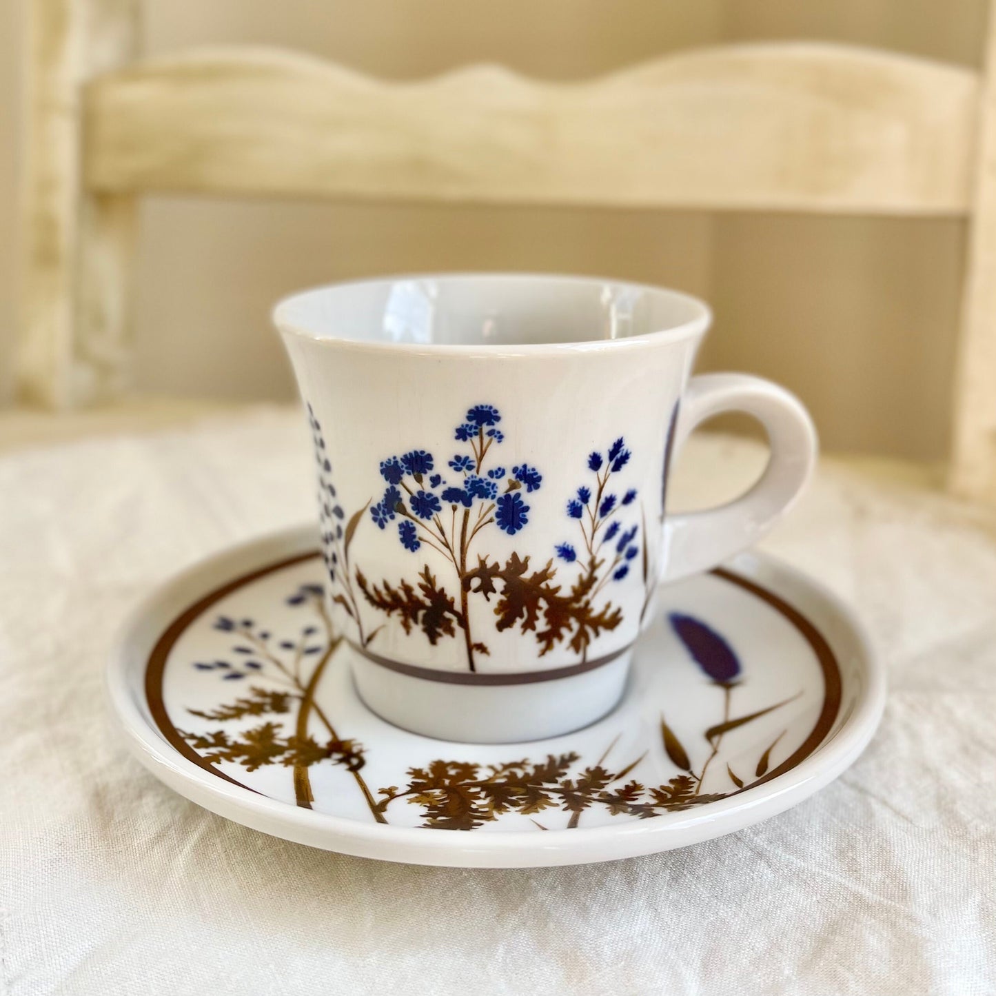 Set of 4, Vintage Winsome by Noritake Primastone, Flat Cup and Saucers, Vintage Stoneware Coffee Mugs, Vintage Stoneware Mugs & Saucers