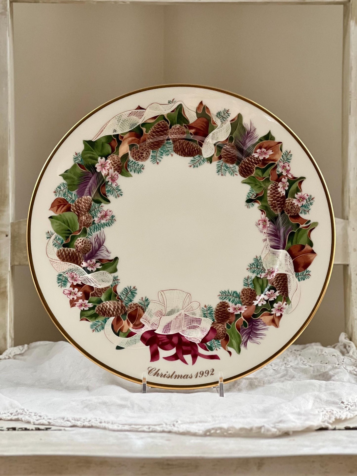 Vintage Lenox Colonial Christmas Wreath "North Carolina, The Twelfth Colony" Collector's Plate, Christmas 1992
