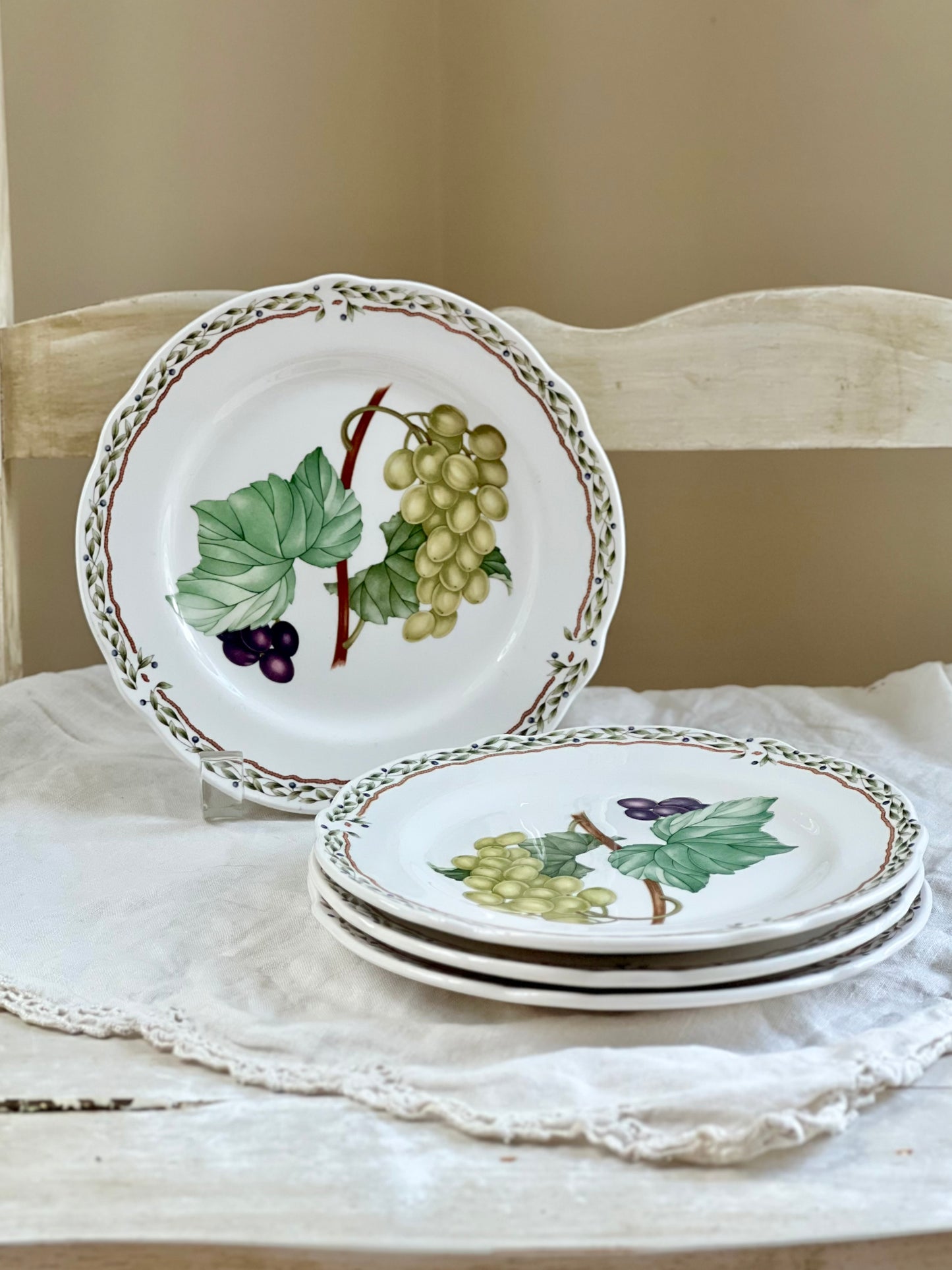 Set (4) Royal Orchard by Noritake Primachina Bread & Butter Plates, 6.5”