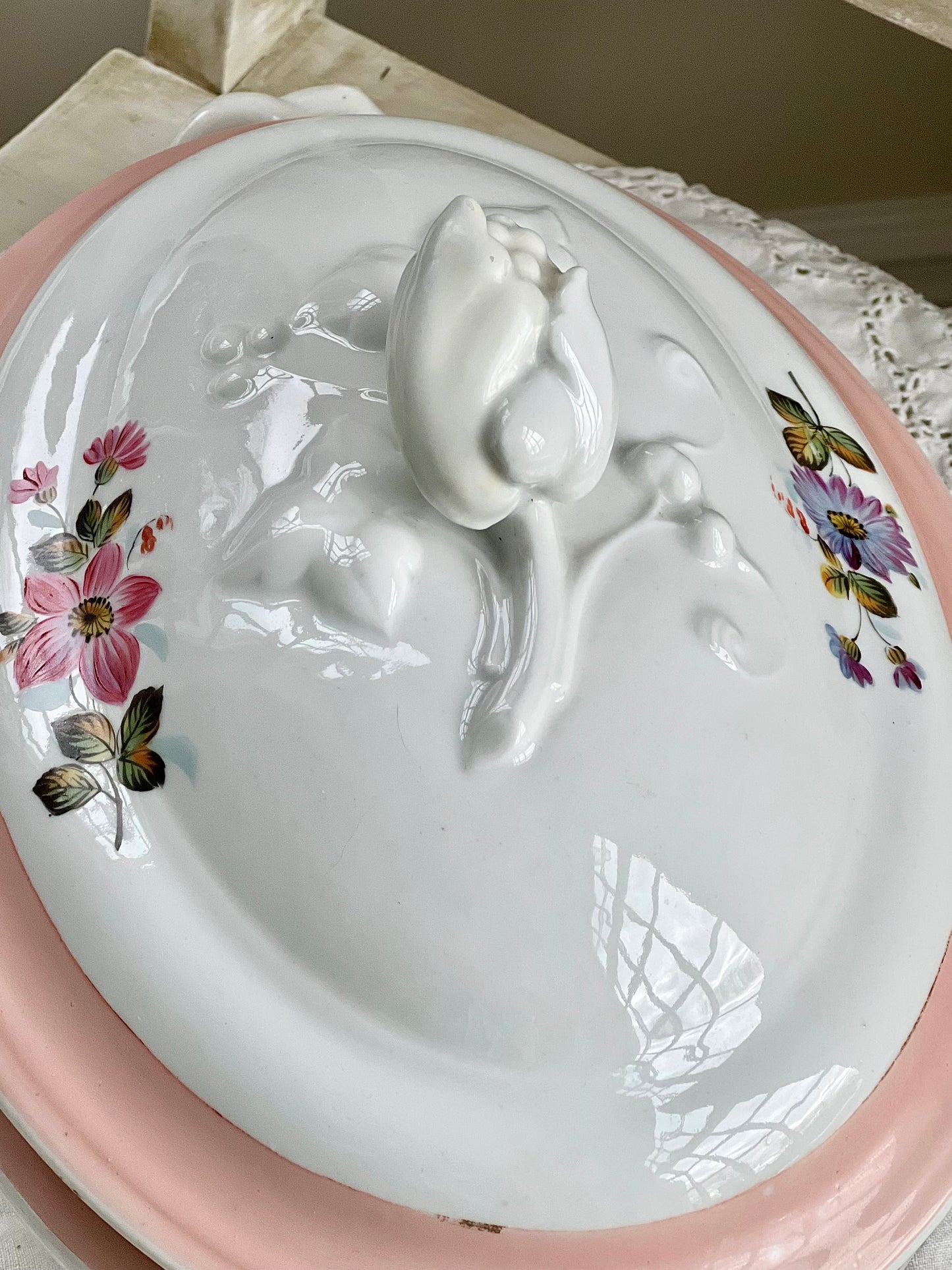 Beautiful Vintage Porcelain Covered Dish with Tulip Finial, Floral Design and Peach Pink Trim