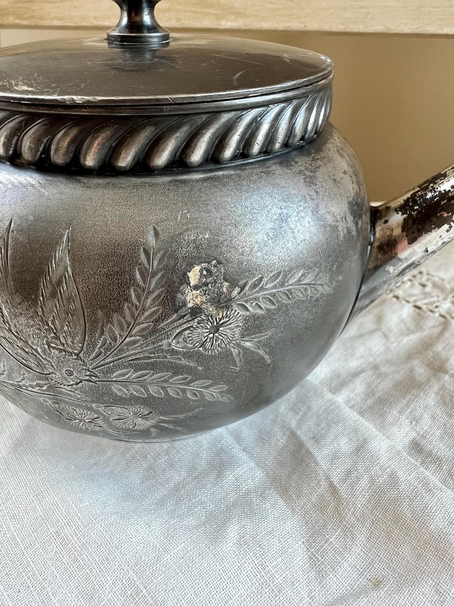 Antique Victorian Silver Plate Teapot by Middletown Plate Co. with Hinged Lid & Beautiful Bird and Foliage Engraving