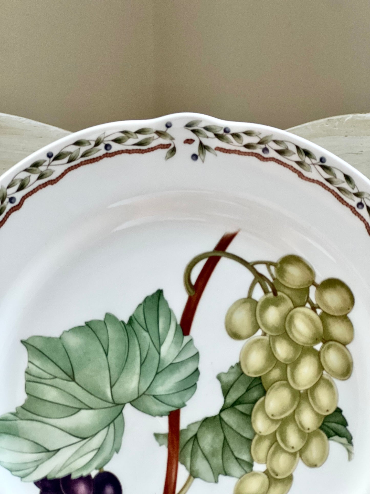 Set (4) Royal Orchard by Noritake Primachina Bread & Butter Plates, 6.5”