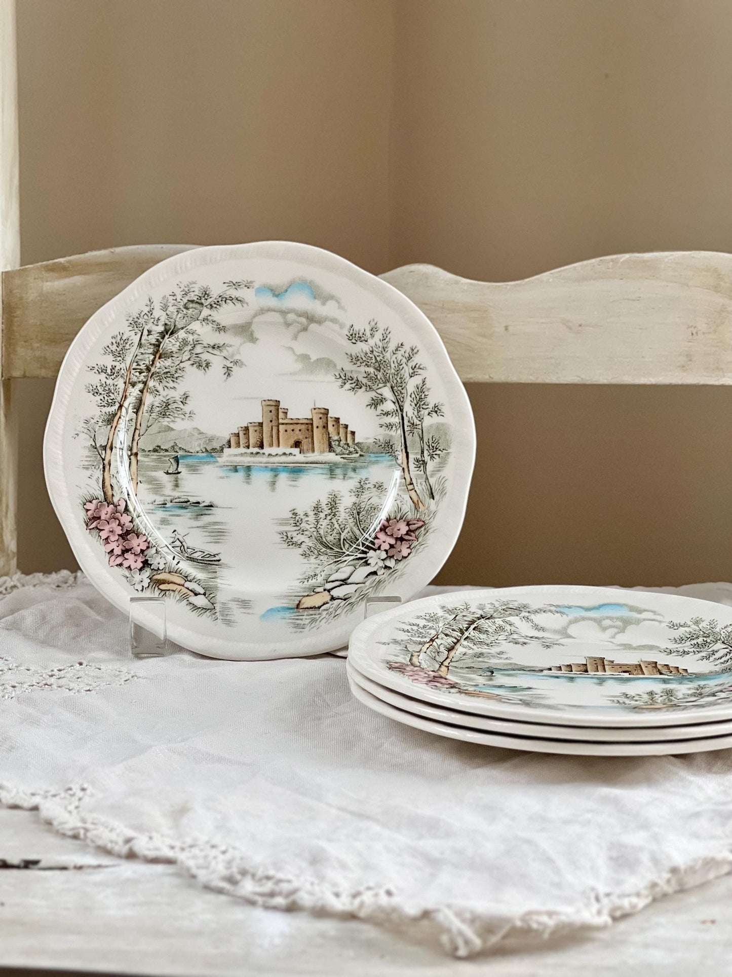 Set (4) Vintage Queen's Castle 6.5" Bread Plates by Alfred Meakin, England, Ironstone Transferware Dishes
