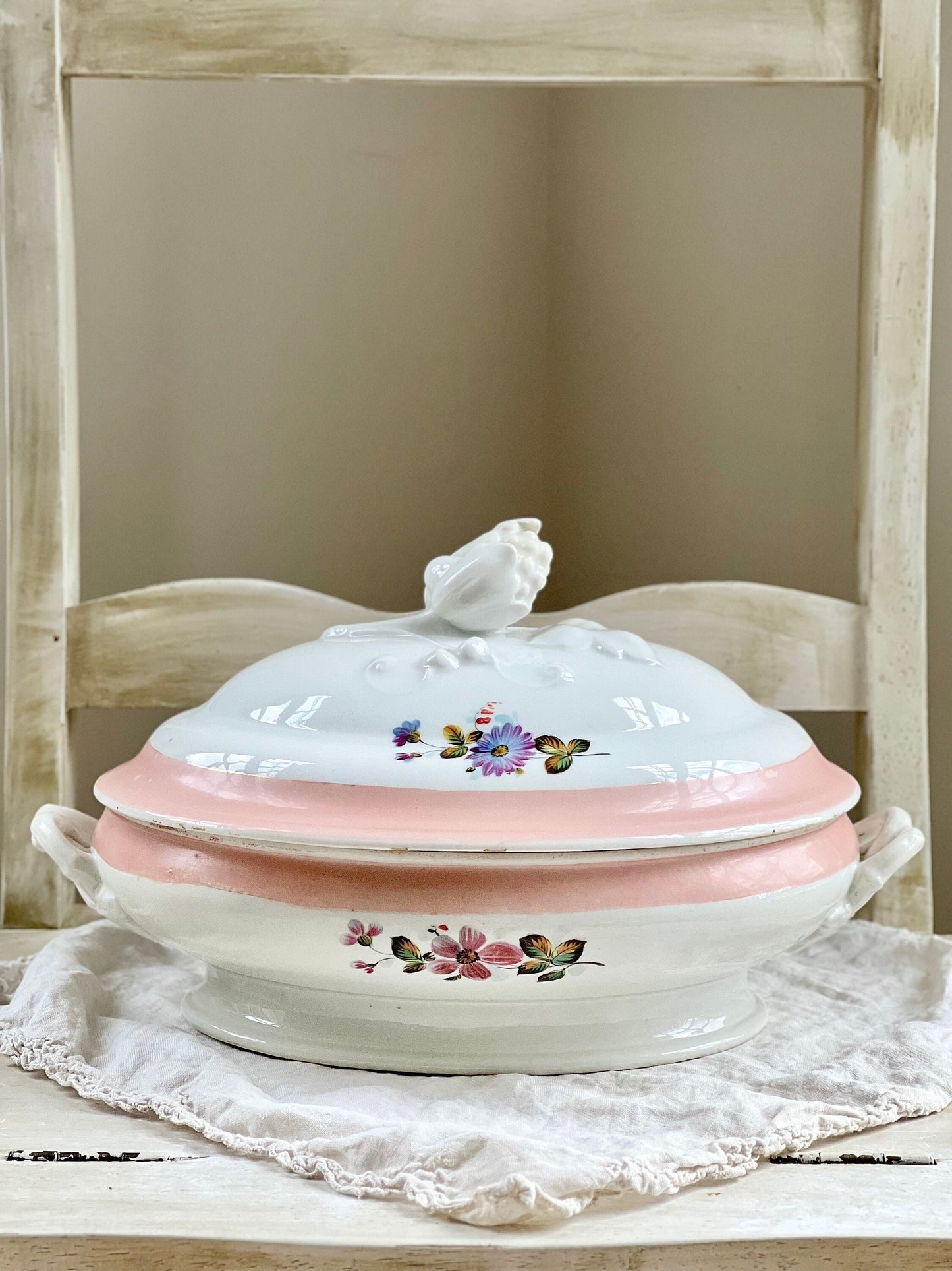Beautiful Vintage Porcelain Covered Dish with Tulip Finial, Floral Design and Peach Pink Trim