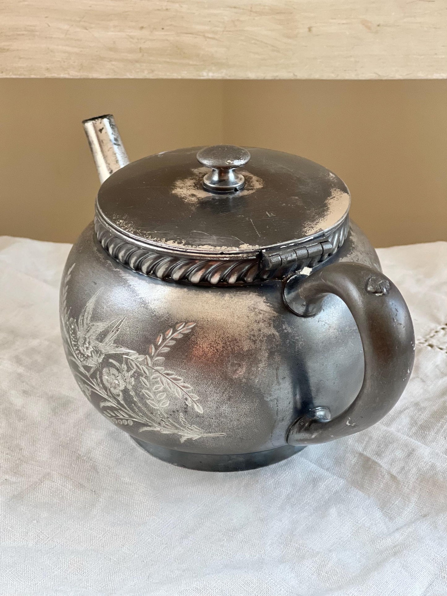 Antique Victorian Silver Plate Teapot by Middletown Plate Co. with Hinged Lid & Beautiful Bird and Foliage Engraving