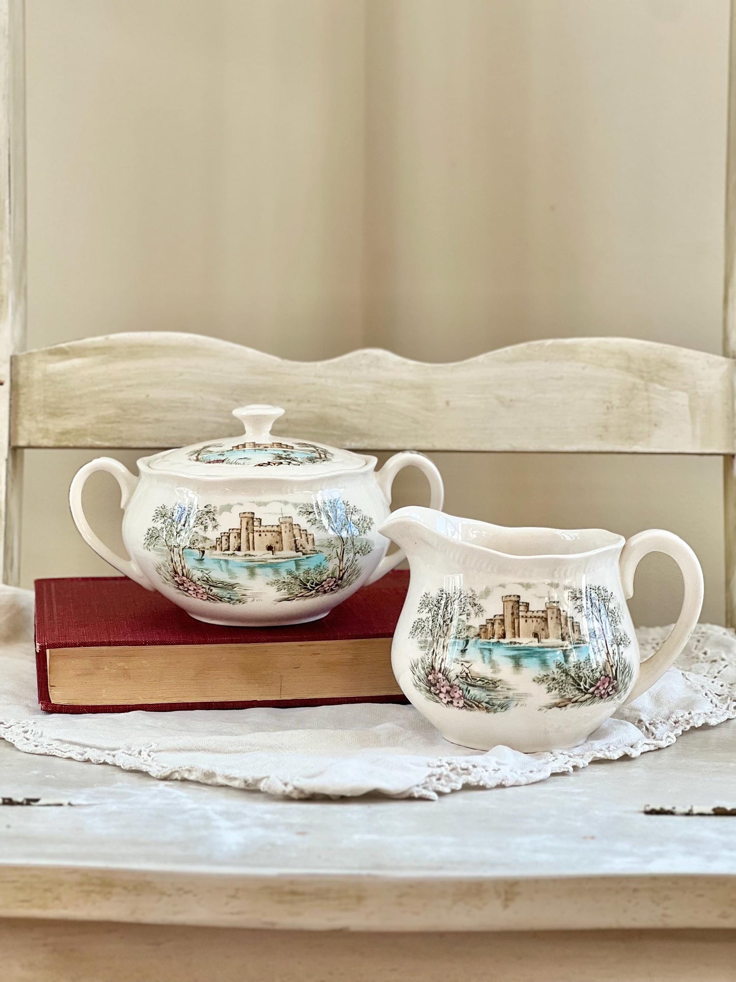 Vintage Queen's Castle Creamer & Sugar by Alfred Meakin, England