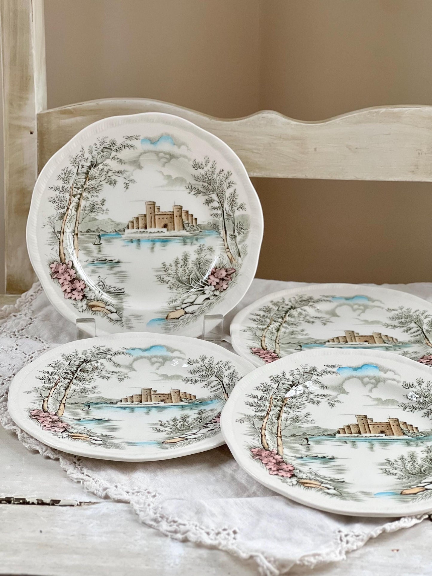 Set (4) Vintage Queen's Castle 6.5" Bread Plates by Alfred Meakin, England, Ironstone Transferware Dishes